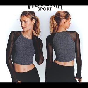 Victoria’s Secret Sport long sleeve crop top mesh